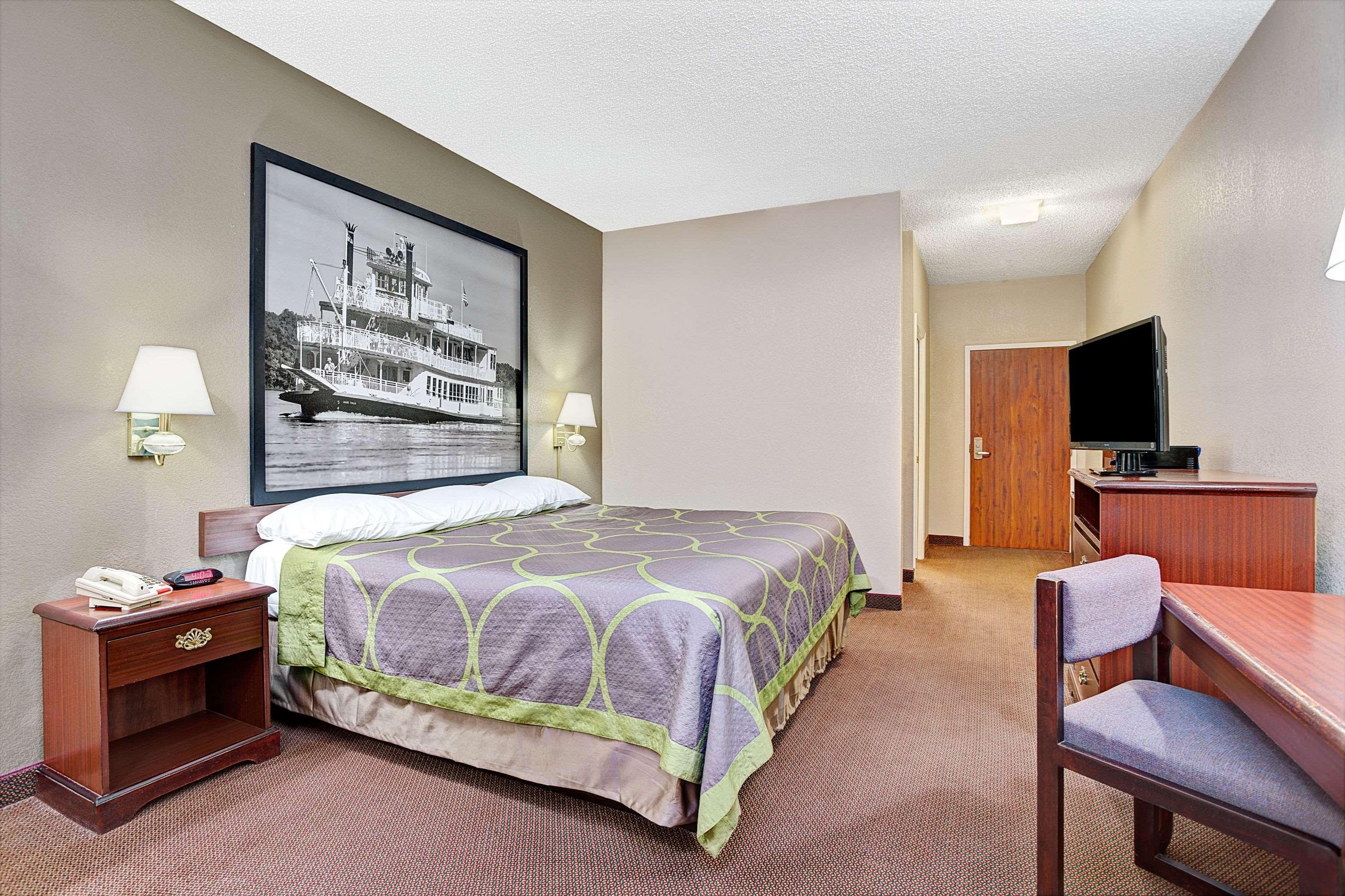 Super 8 By Wyndham Hernando Buitenkant foto